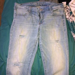 Light wash American Eagle jeans